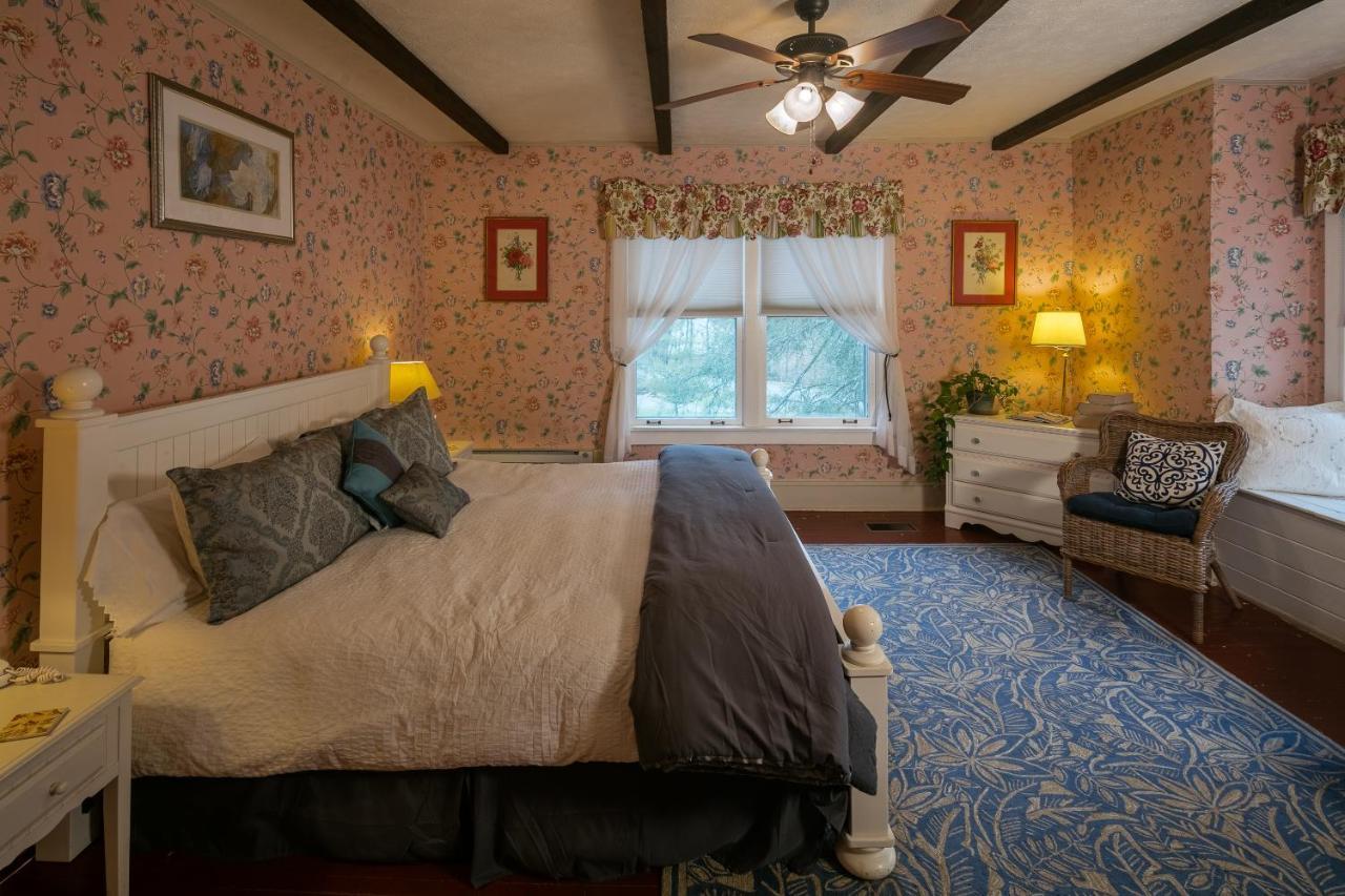 Taylor House Inn Баннер-Элк Экстерьер фото