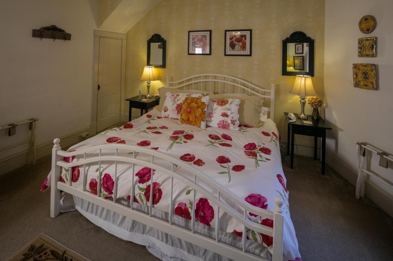 Taylor House Inn Баннер-Элк Экстерьер фото