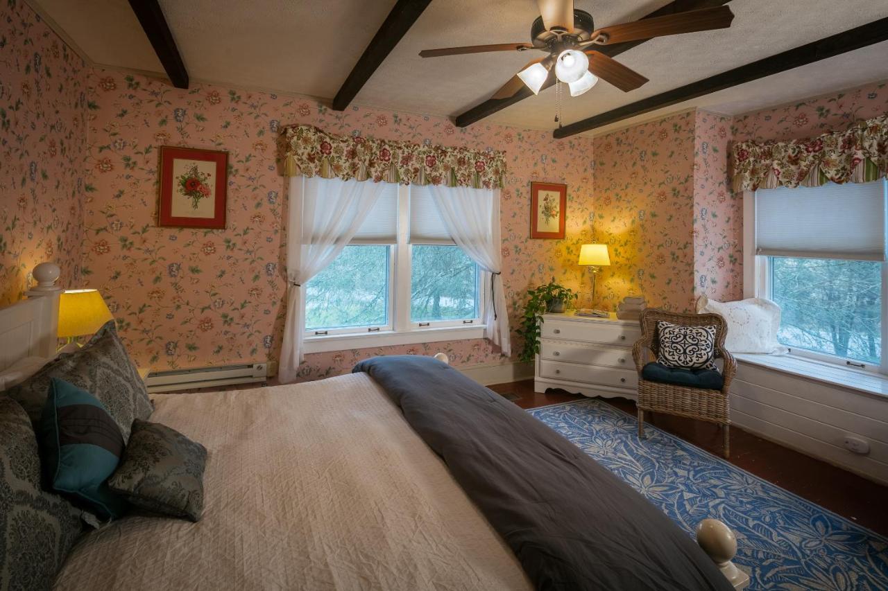 Taylor House Inn Баннер-Элк Экстерьер фото